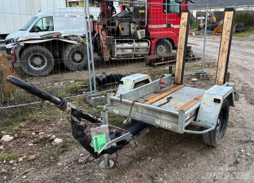 Moiroud TB 1250 Ремаркета за превоз на автомобили

