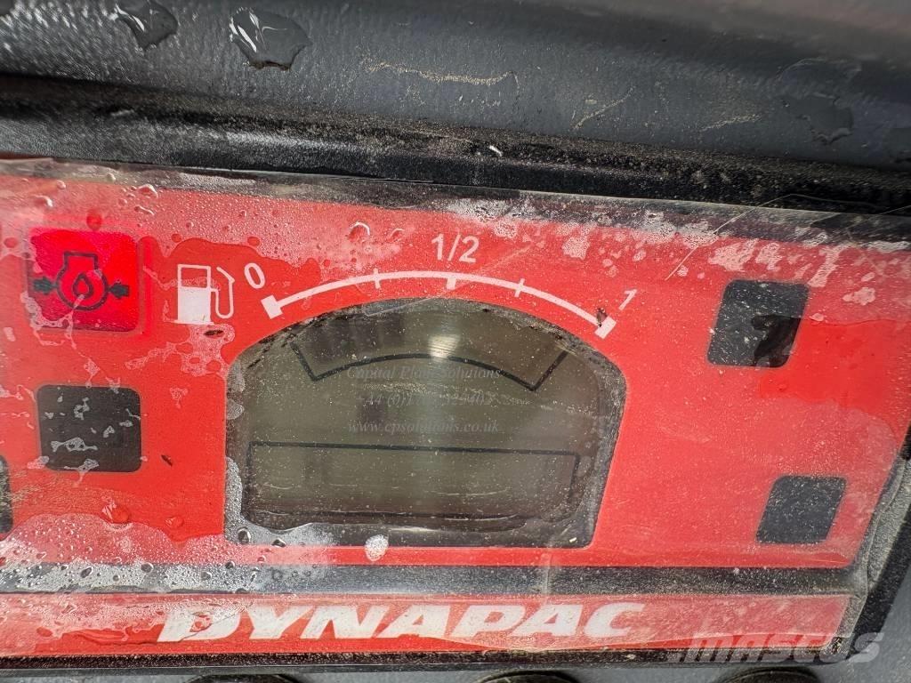 Dynapac CC 800 Двойни барабанни ролки
