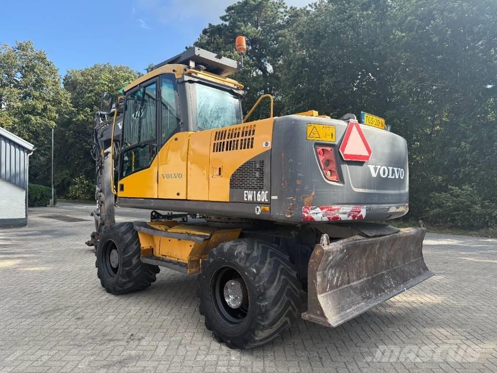 Volvo EW 160 C Колесни екскаватори