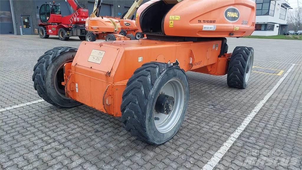 JLG 1350SJP Телескопични повдигачи
