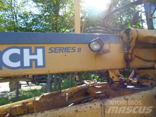 John Deere 722CH II Грейдери