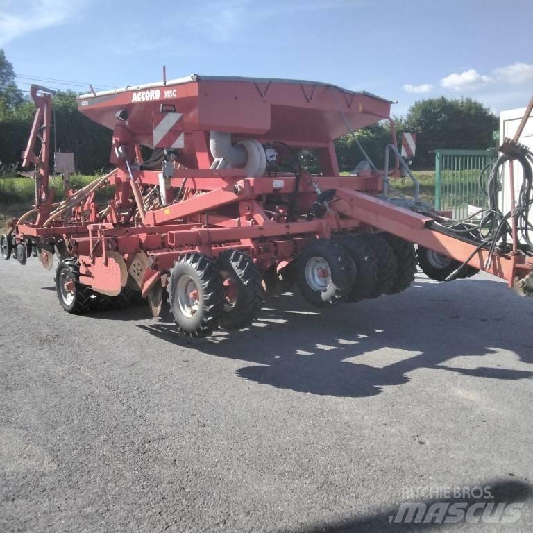 Kverneland MSC 400 Редосеялки