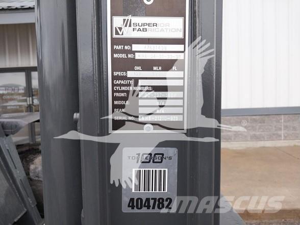 CASE 586H Камиони за херавни местности