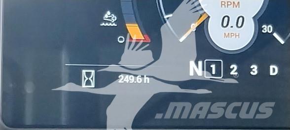 CASE 721G Колесни товарачи