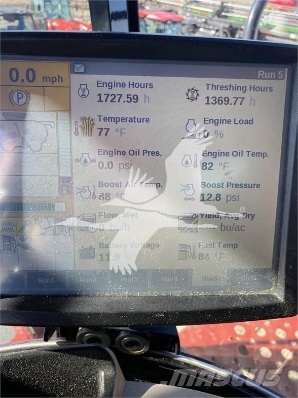 Case IH 8240 Комбайни