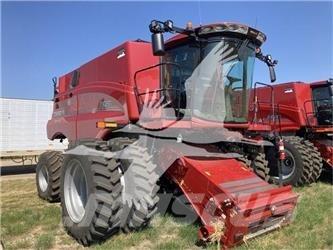 Case IH 8250 Комбайни