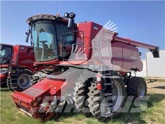 Case IH 8250 Комбайни