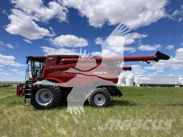 Case IH 8250 Комбайни