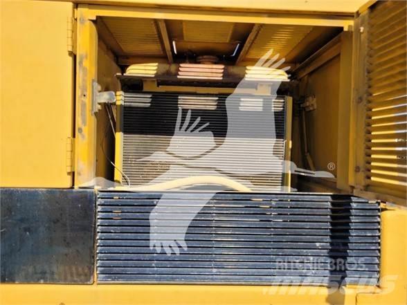 CAT 235 Верижен екскаватор