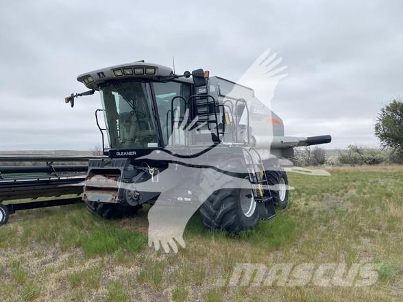 Gleaner R65 Комбайни