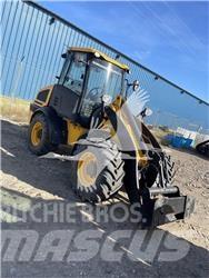 JCB 409 Колесни товарачи