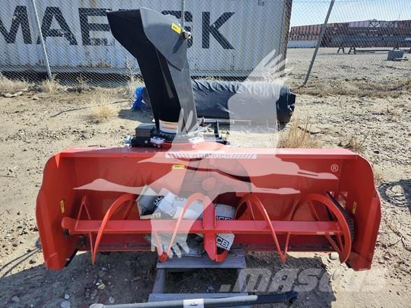 Kioti SB60 Снегохвъргачки
