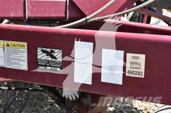 Seed Hawk 8412 Редосеялки