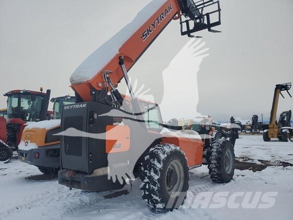 SkyTrak 10054 Телескопични товарачи