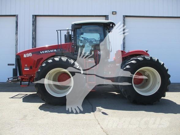 Versatile 400 Трактори