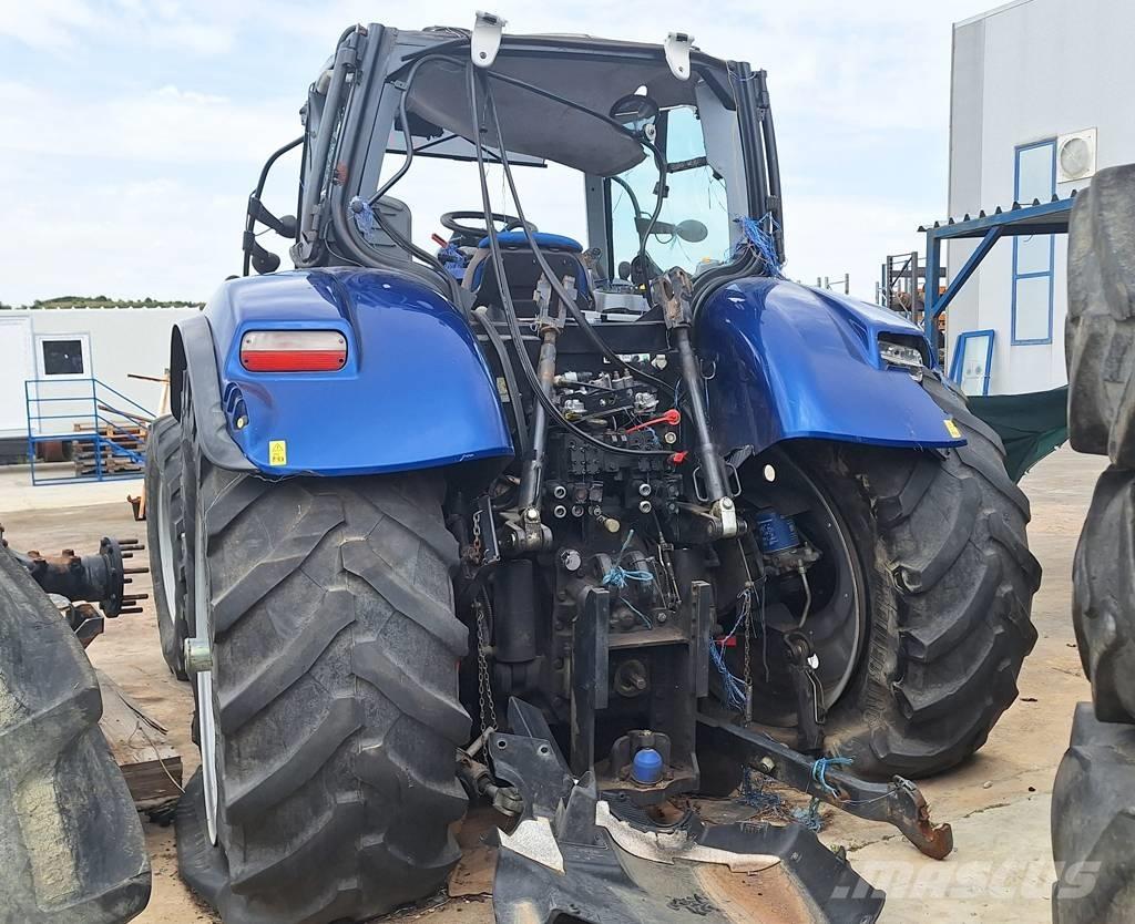New Holland T 7.270 Трактори