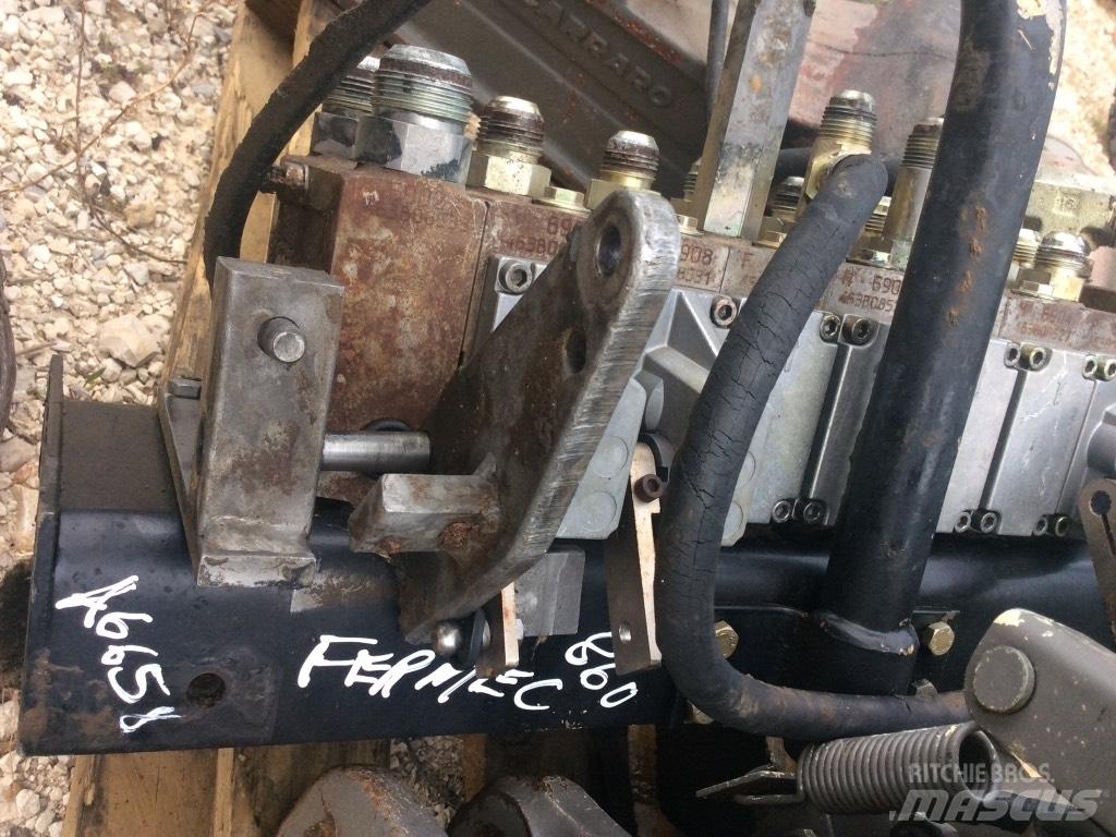 Fermec 860 Хидравлични