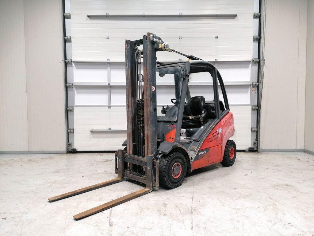 Linde H25T-02 Камиони с АГУ