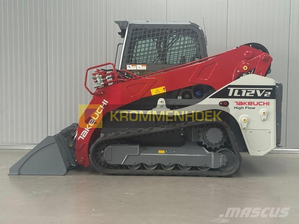 Takeuchi TL 12 V-2 Мини товарачи
