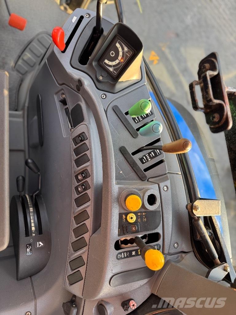New Holland T 6030 Трактори