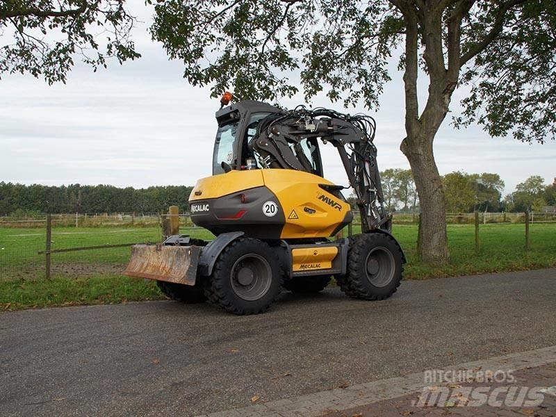 Mecalac 7MWR Колесни екскаватори