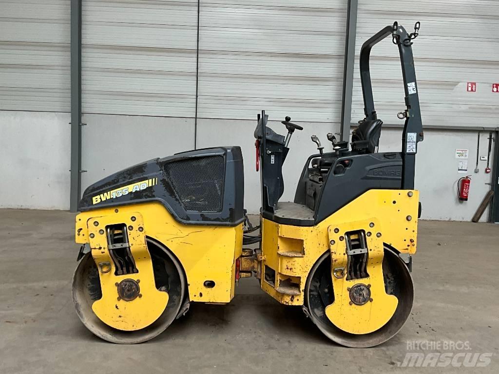 Bomag BW 135 AD-5 Двойни барабанни ролки
