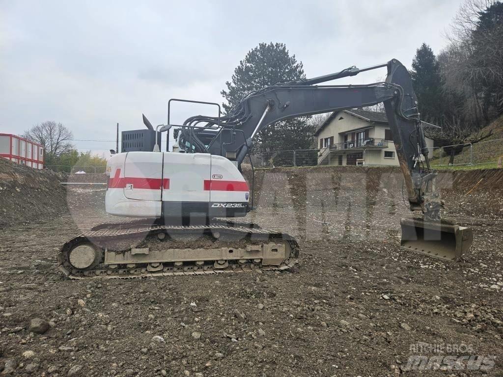 Doosan DX 235 LCR Верижен екскаватор
