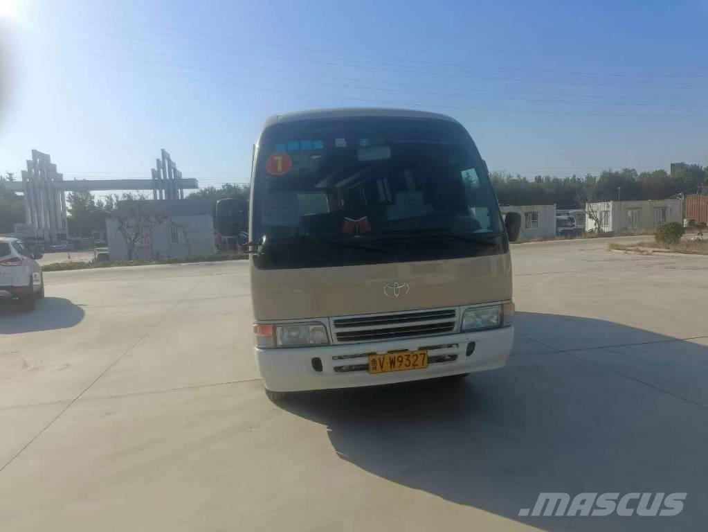 Toyota Coaster Bus Мини бусове