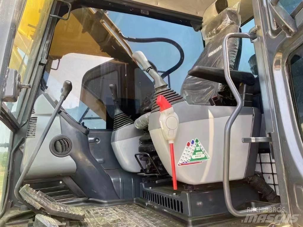 Komatsu PC 200-8 Средни екскаватори 7т - 12т