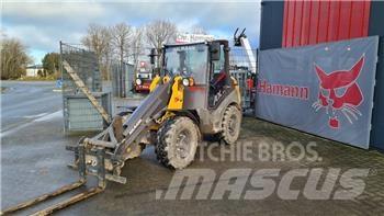 Mecalac AX 700 Колесни товарачи
