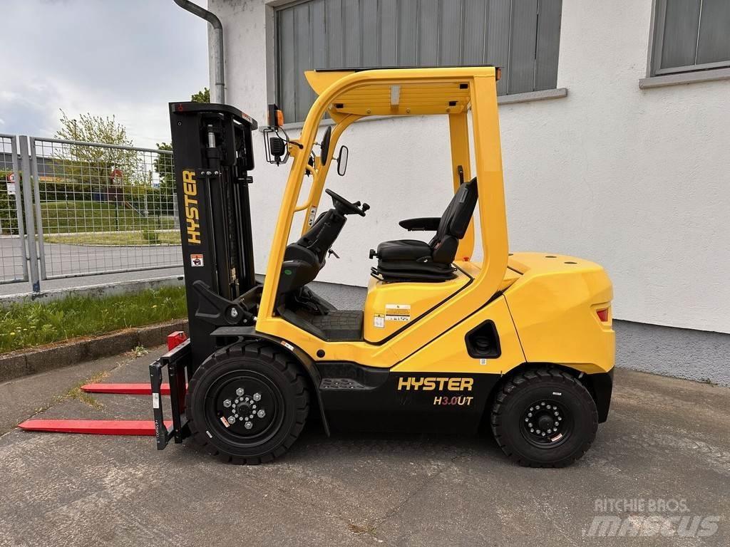 Hyster H3.0UT Вилични кари-повдигачи - други