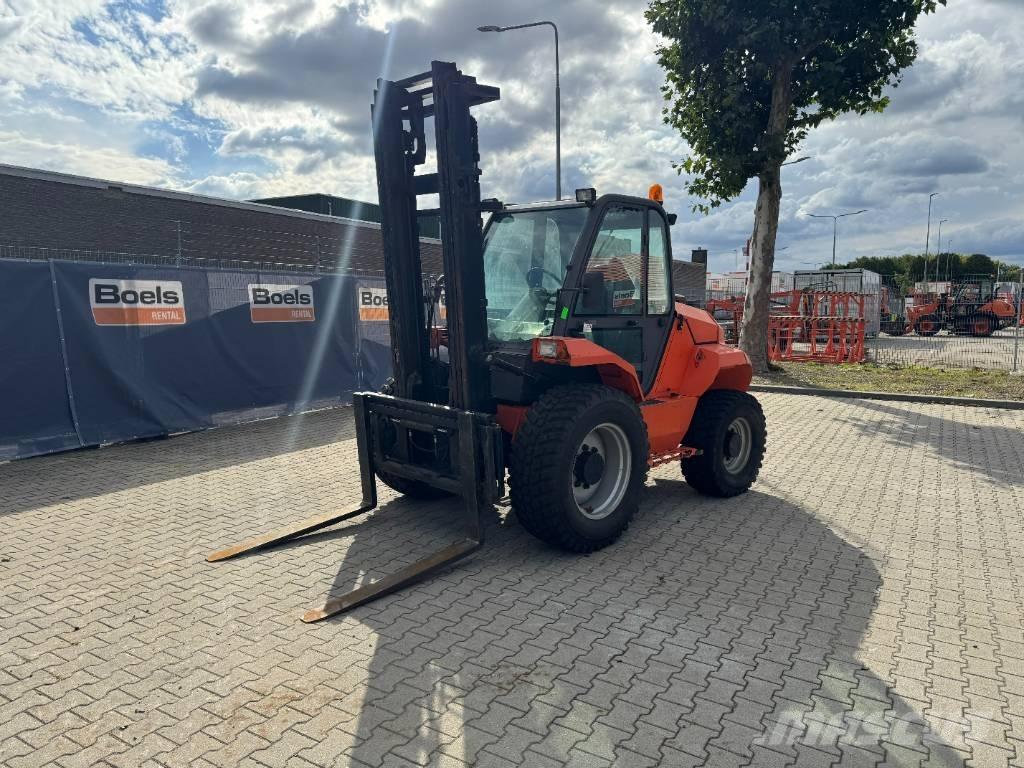 Manitou M30-4 Дизелови камиони