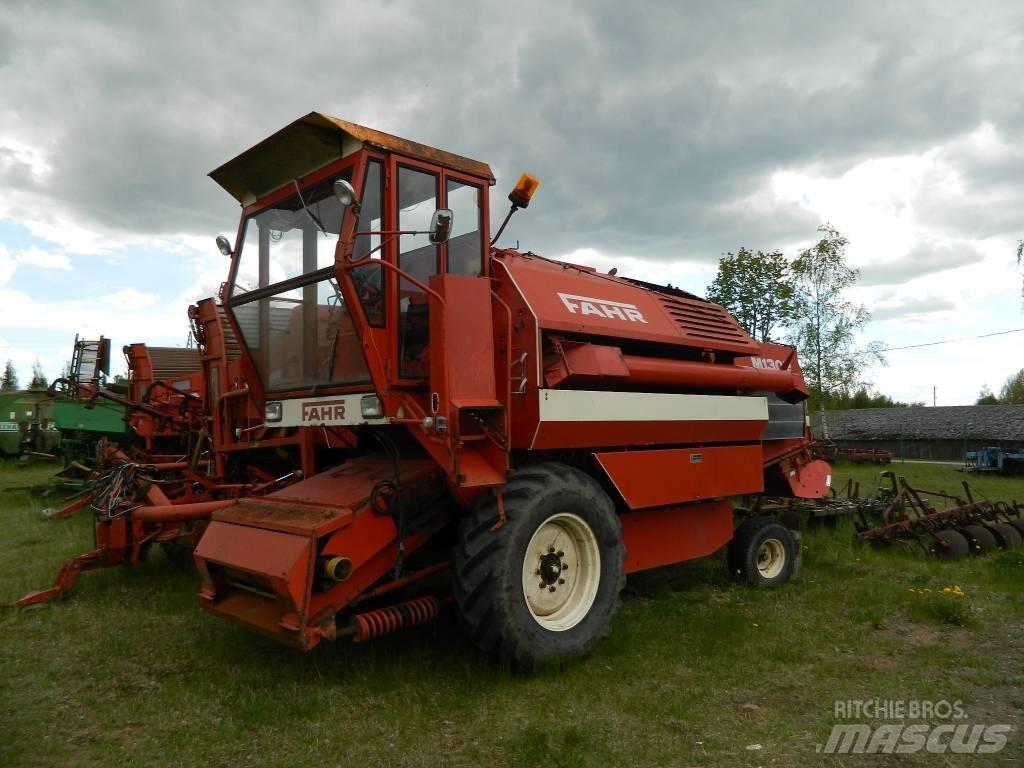 Deutz-Fahr 1302 Комбайни