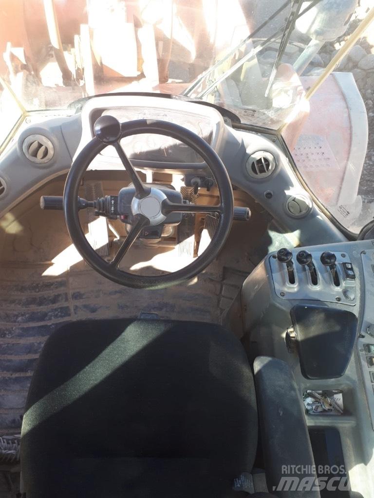 Doosan DL 500 Колесни товарачи