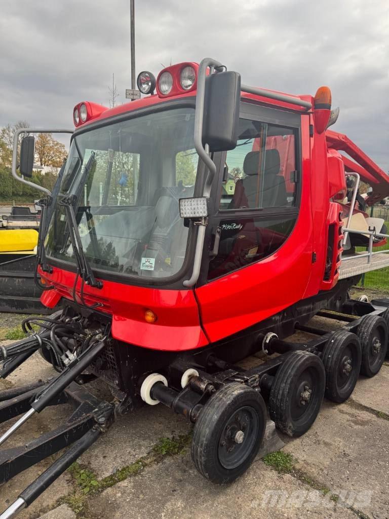 Kässbohrer PB 300 W Снегоутъпкващи машини