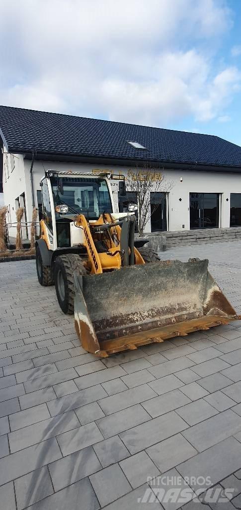 Liebherr L504C Колесни товарачи