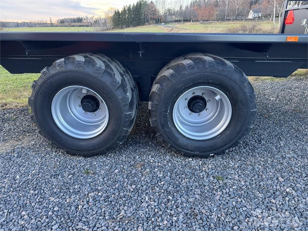 Bala Agri BK1602 Ремаркета за бали