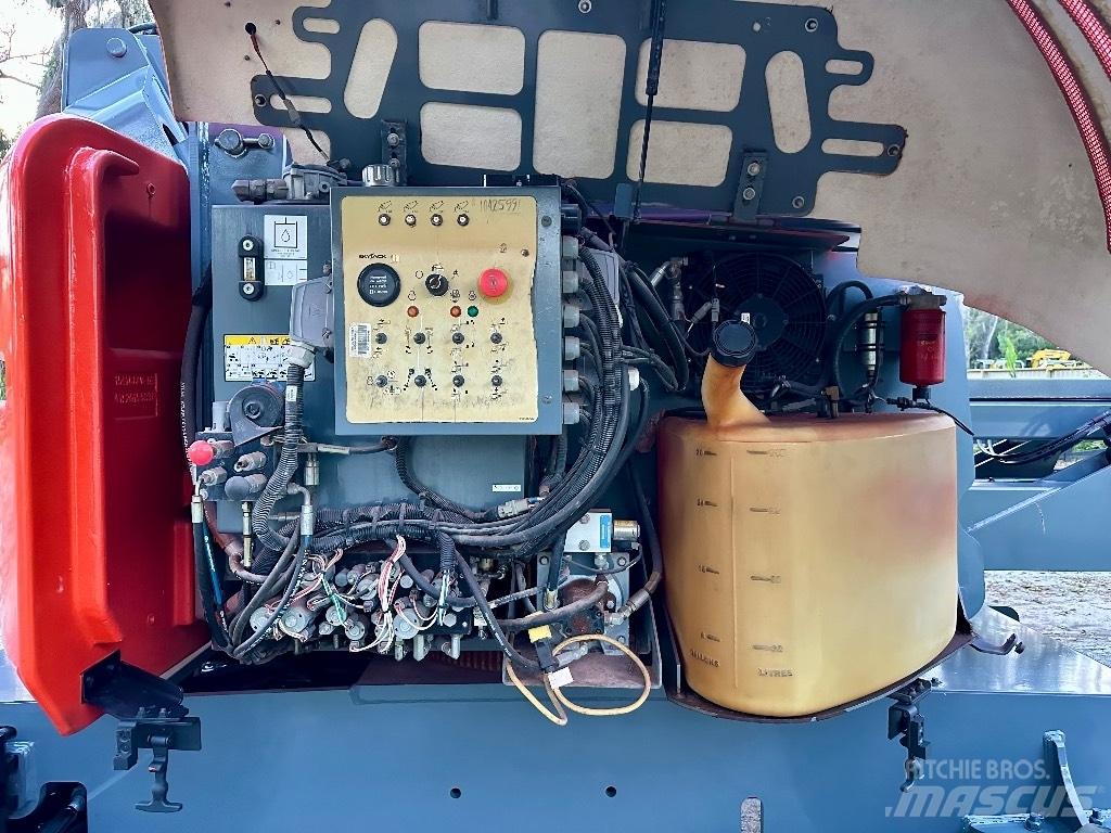 SkyJack SJ 63 AJ Съчленени стрелови подемници
