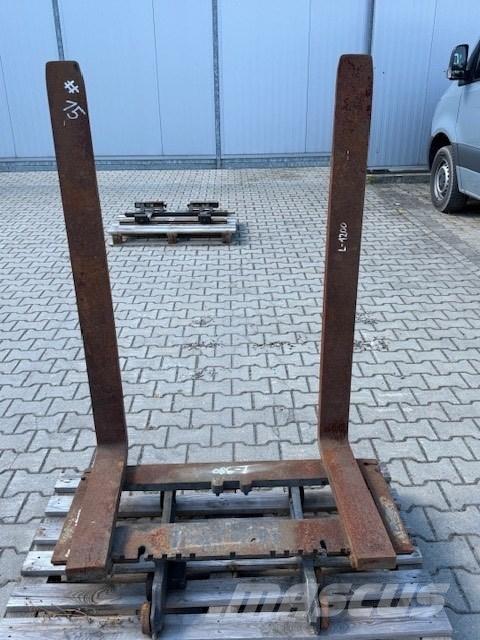 Volvo USED FORKS Вили
