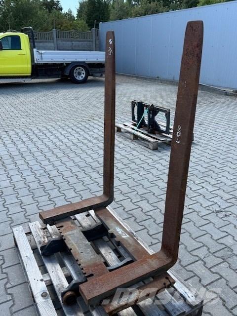 Volvo USED FORKS Вили