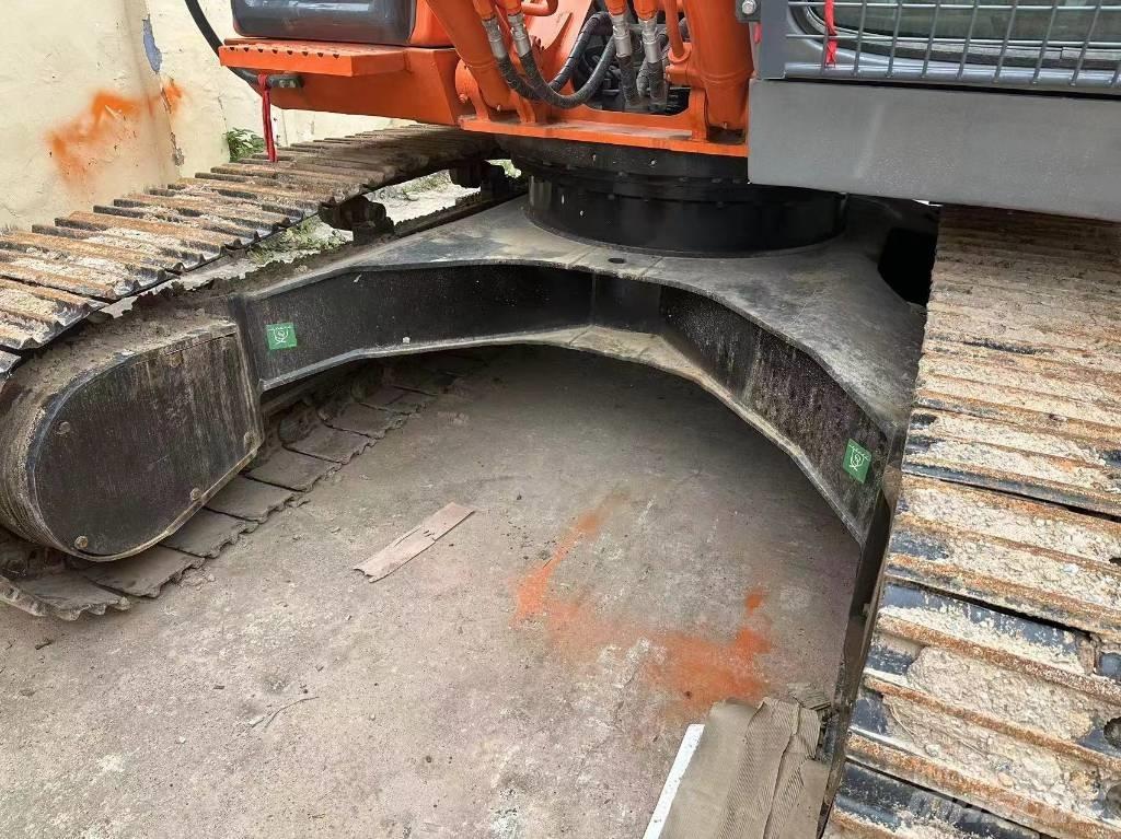 Hitachi ZX 210 Верижен екскаватор
