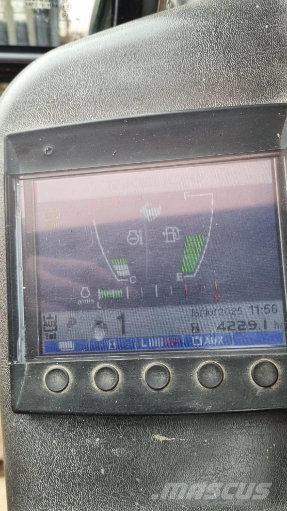 Takeuchi TB 230 Мини екскаватори < 7 т