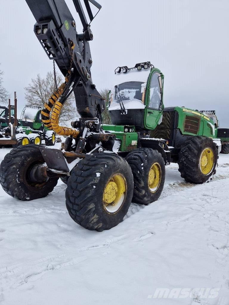 John Deere 1270E Харвестери