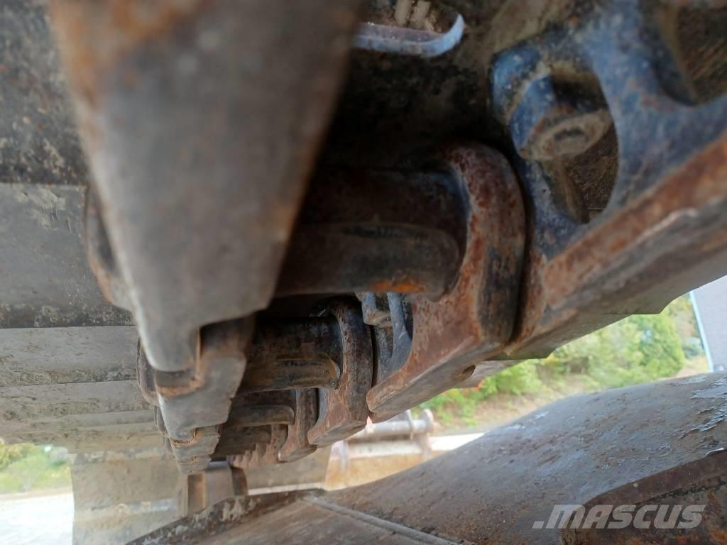 Hitachi ZX 135 US-6 Верижен екскаватор