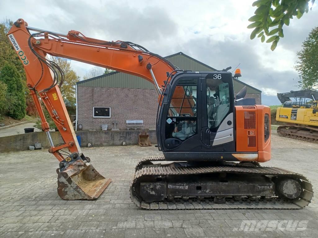 Hitachi ZX 135 US-6 Верижен екскаватор