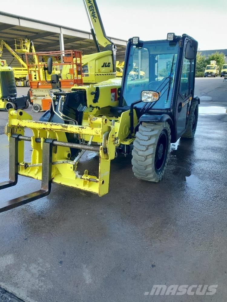 JCB 525-60 Телескопични товарачи