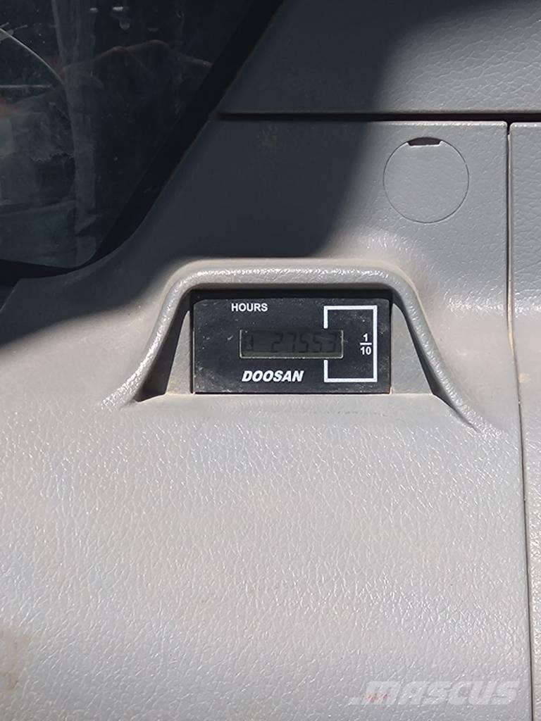 Develon DX 180 LC-5 Верижен екскаватор