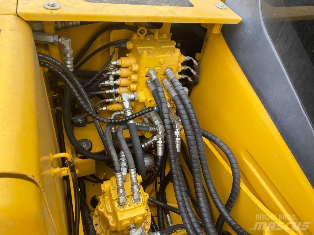Komatsu 110LC-7 Верижен екскаватор