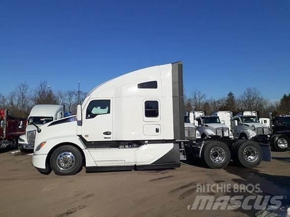 Kenworth T680 Влекачи