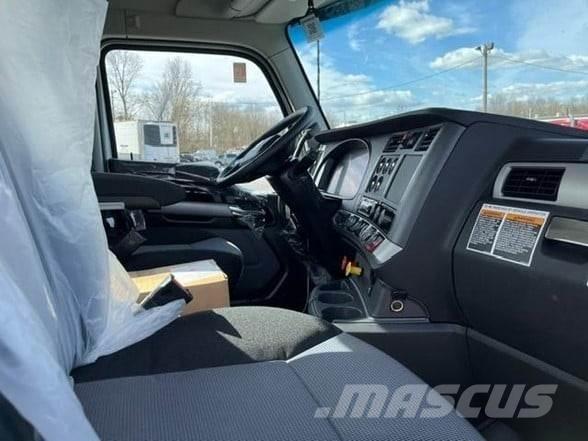 Kenworth T680 Влекачи